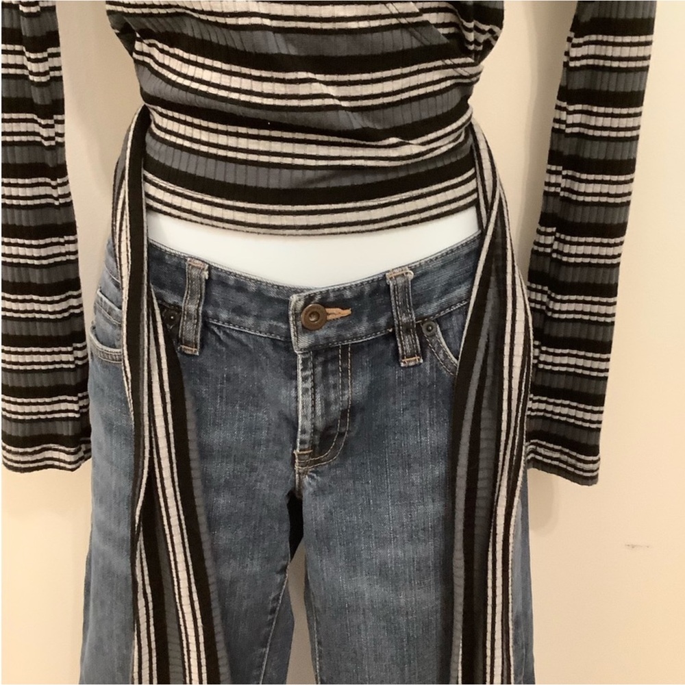 Free People striped wrap top❤️❤️❤️❤️ - Picture 5 of 12